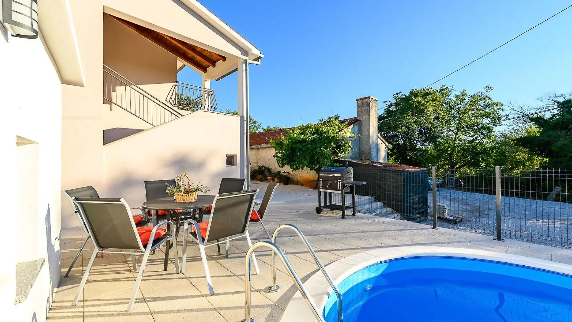Holiday House Azur With A Private Pool Martinski