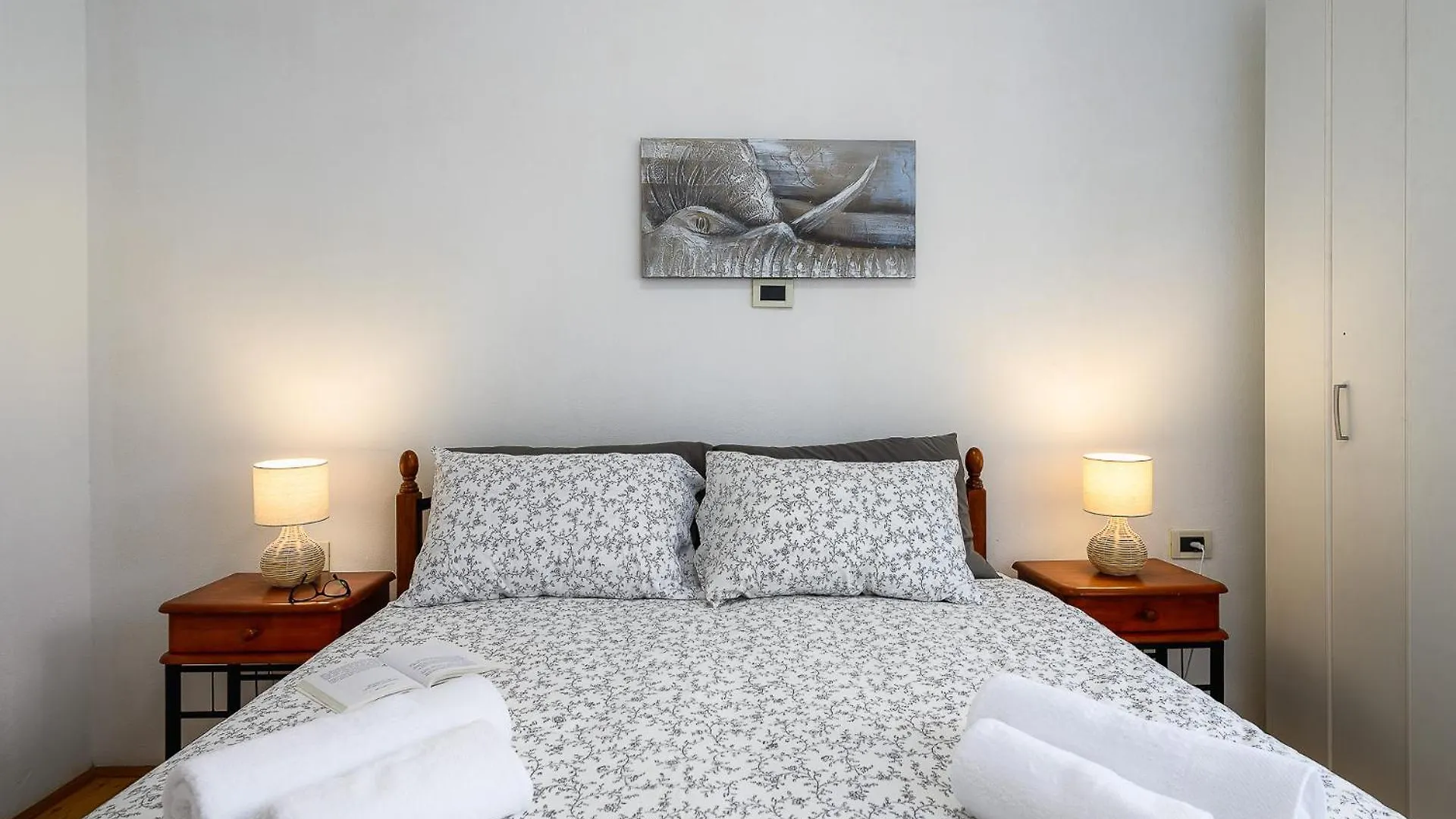 Holiday House Azur With A Private Pool Martinski Vila