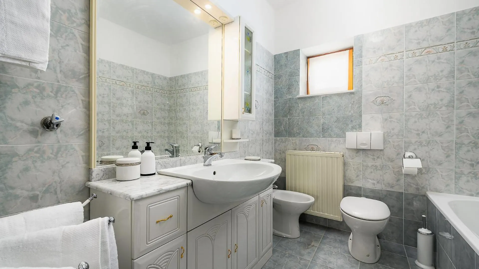 Holiday House Azur With A Private Pool Martinski Chorvatsko