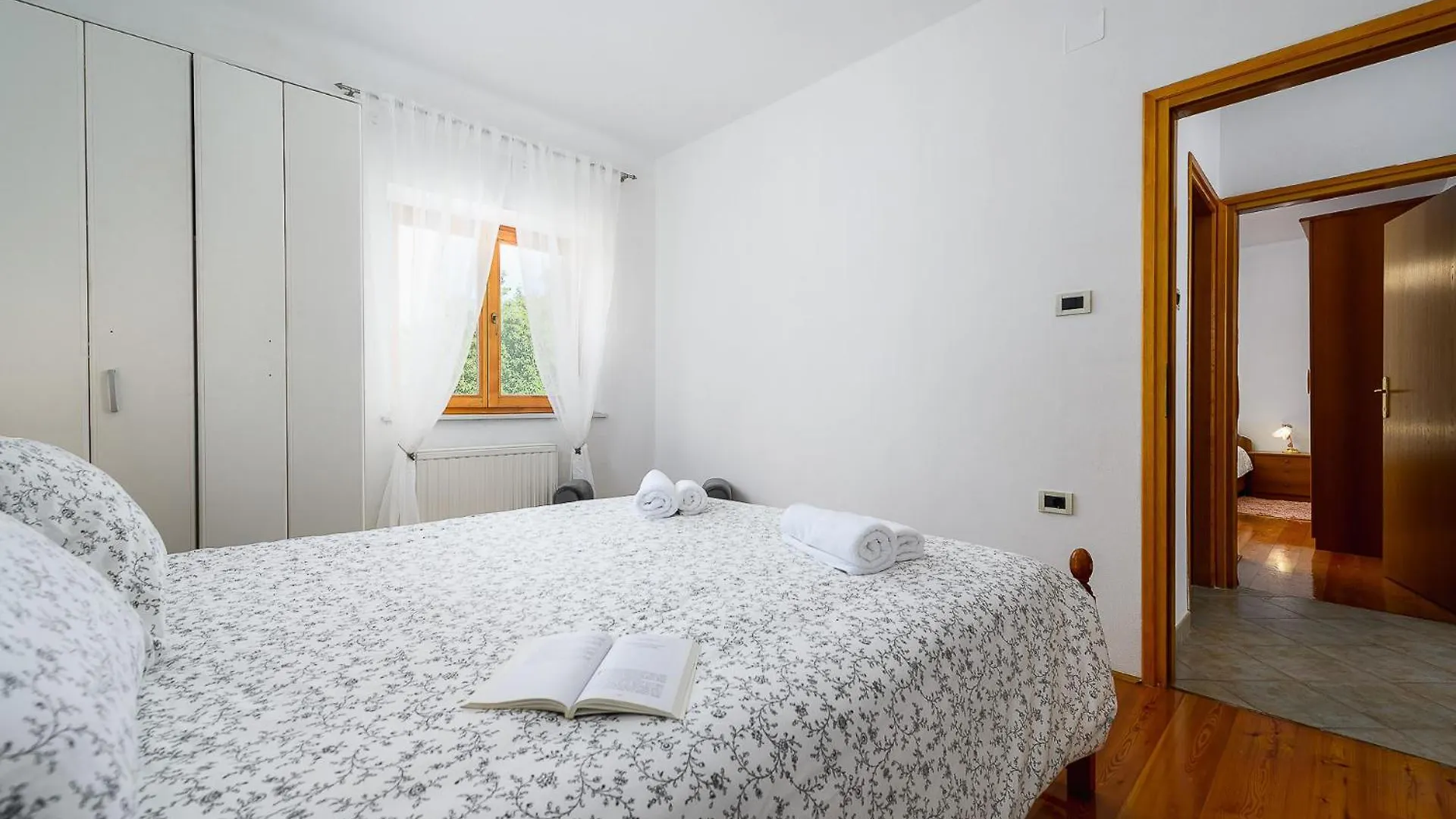 Holiday House Azur With A Private Pool Martinski Chorvatsko