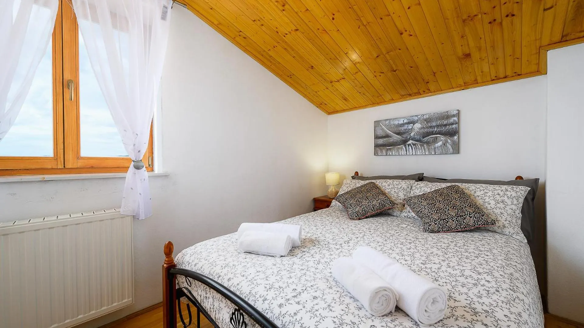 Holiday House Azur With A Private Pool Martinski 0*,