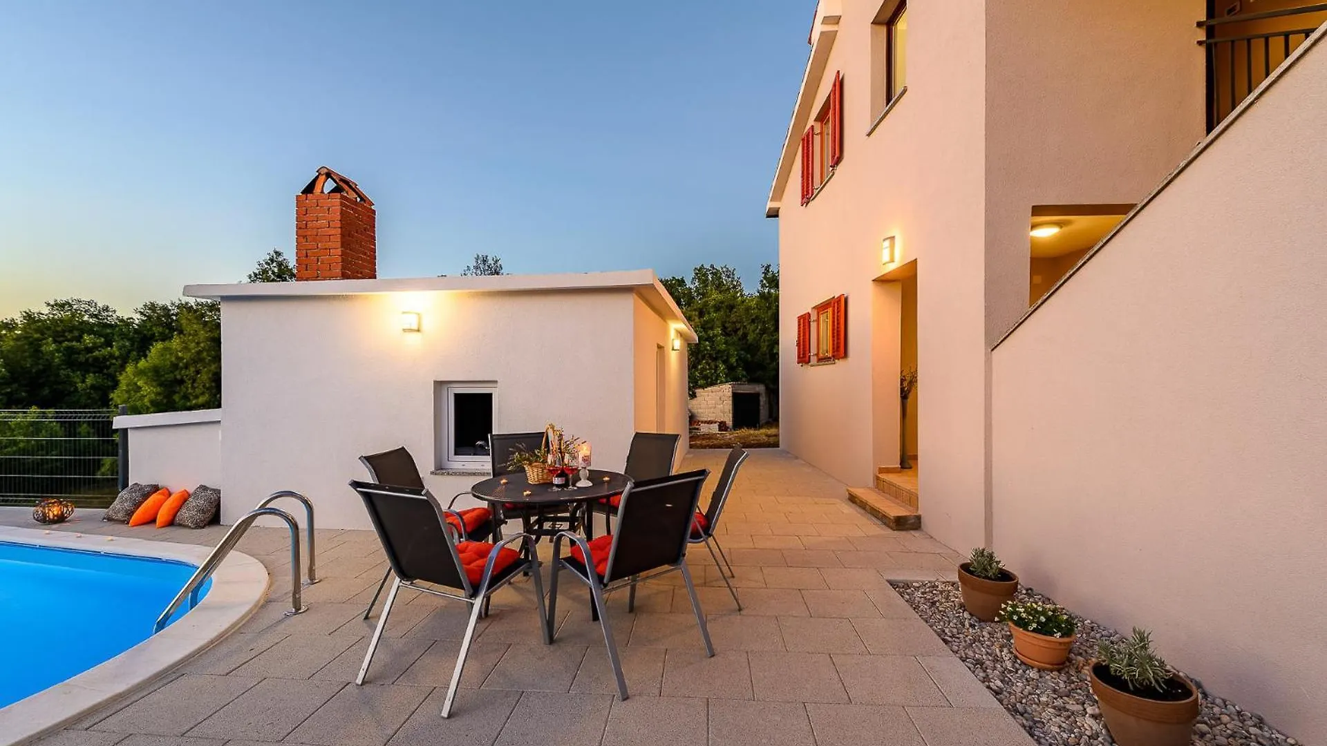 Vila Holiday House Azur With A Private Pool Martinski