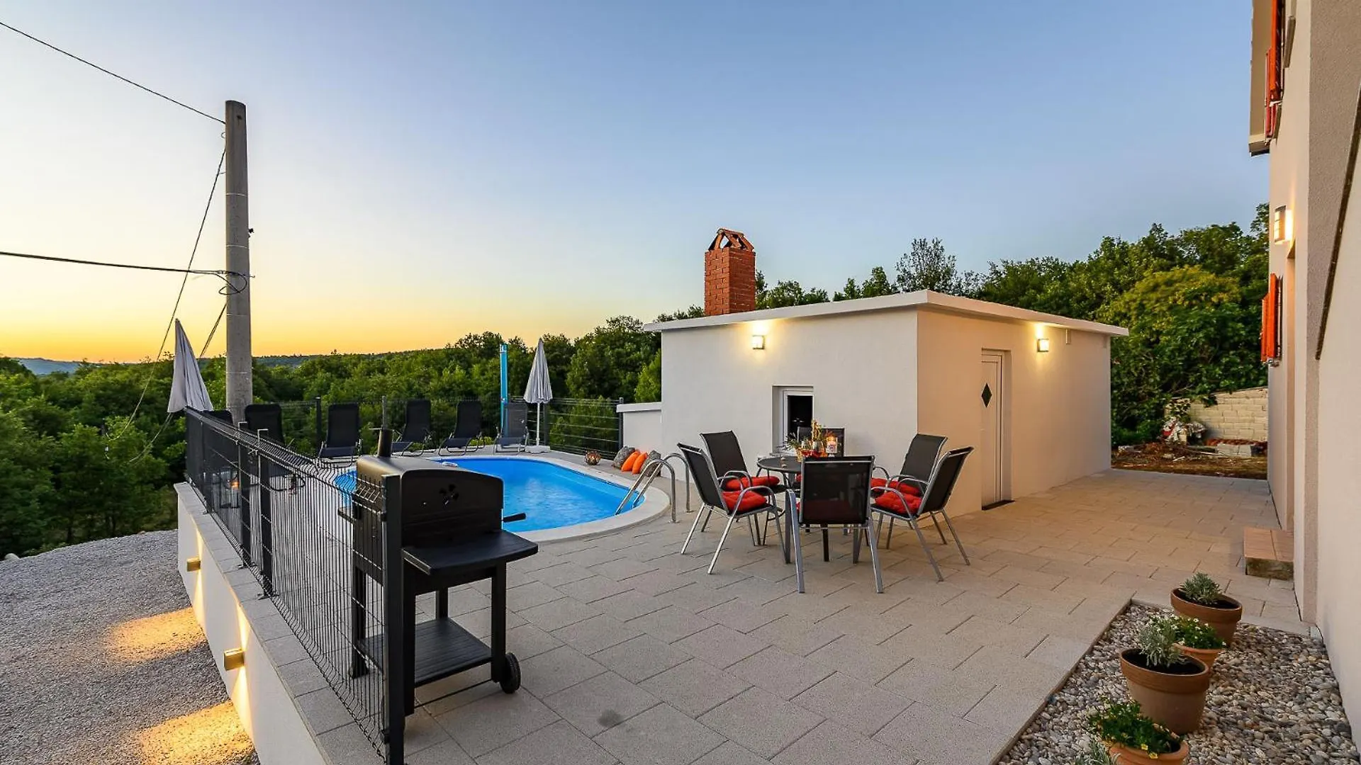 Vila Holiday House Azur With A Private Pool Martinski